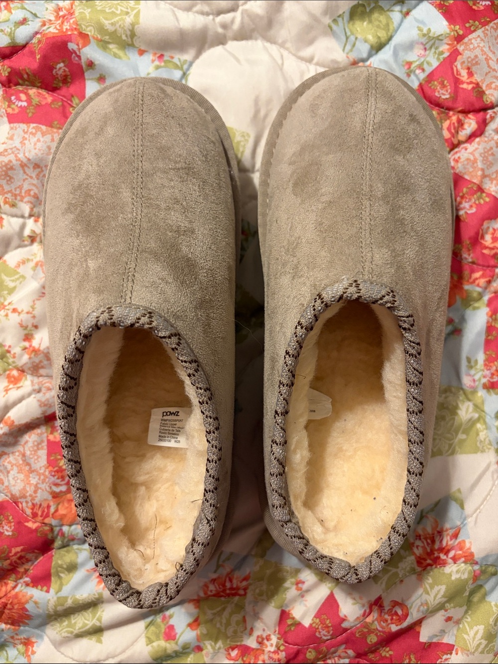 Pawz slippers woman’s size 7